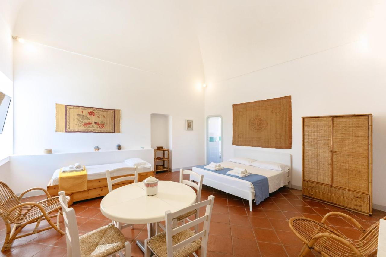 Torretta Corricella- Punta Serra Прочида Екстериор снимка